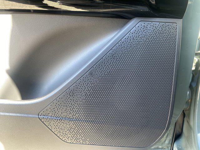 new 2025 Kia Niro car, priced at $30,128