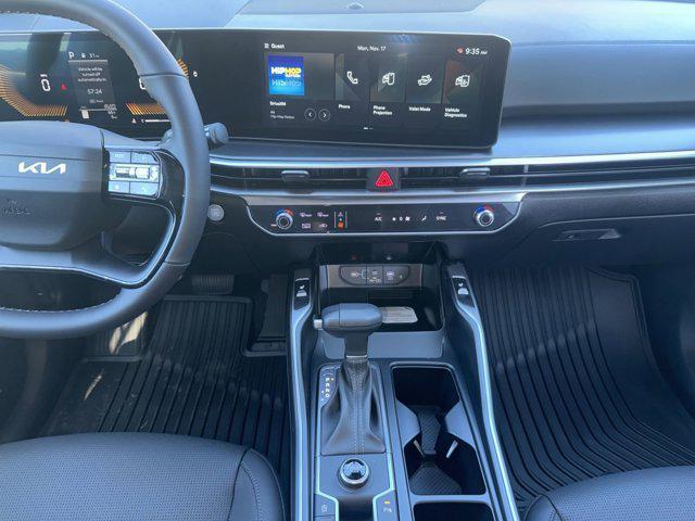 new 2026 Kia Sorento car, priced at $37,042
