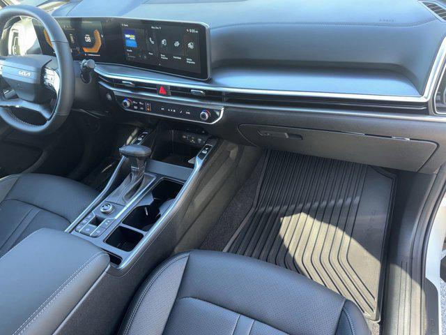 new 2026 Kia Sorento car, priced at $37,042