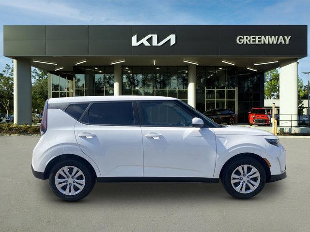 new 2025 Kia Soul car, priced at $20,821