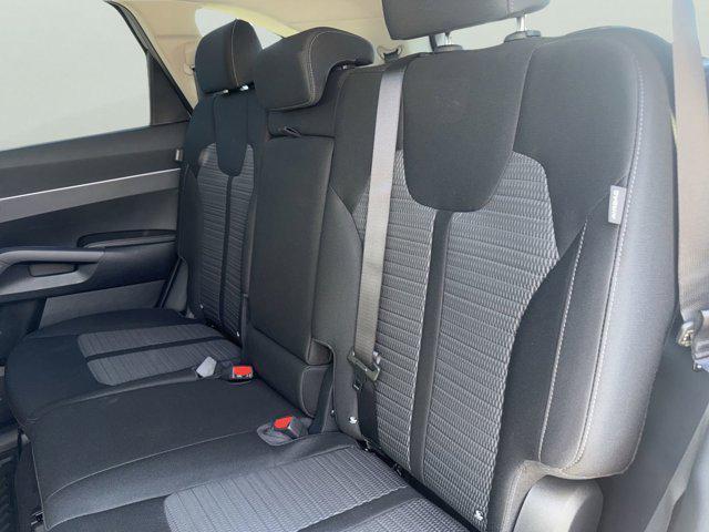 new 2026 Kia Sorento car, priced at $31,001