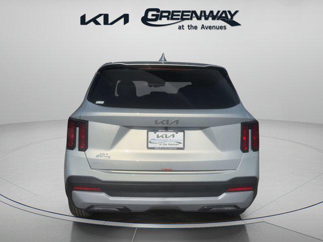 new 2026 Kia Sorento car, priced at $31,001