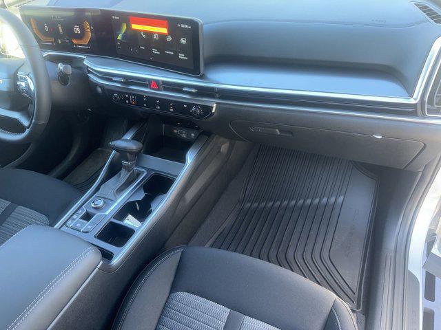 new 2026 Kia Sorento car, priced at $31,001