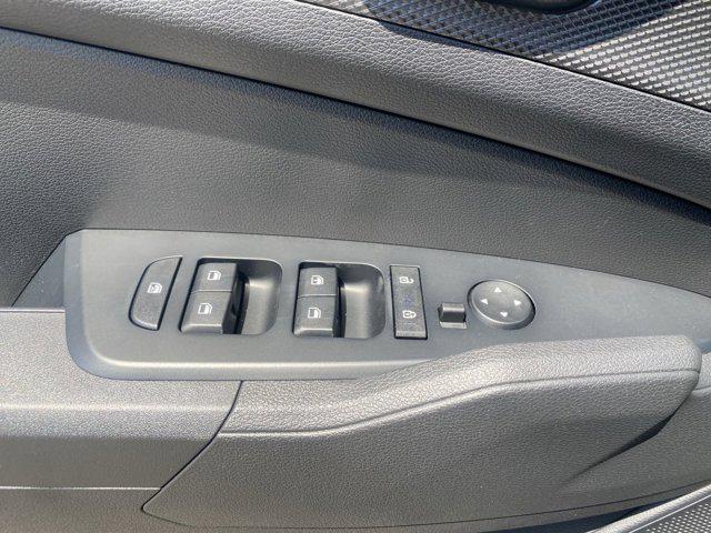 new 2025 Kia Sportage Hybrid car, priced at $29,359