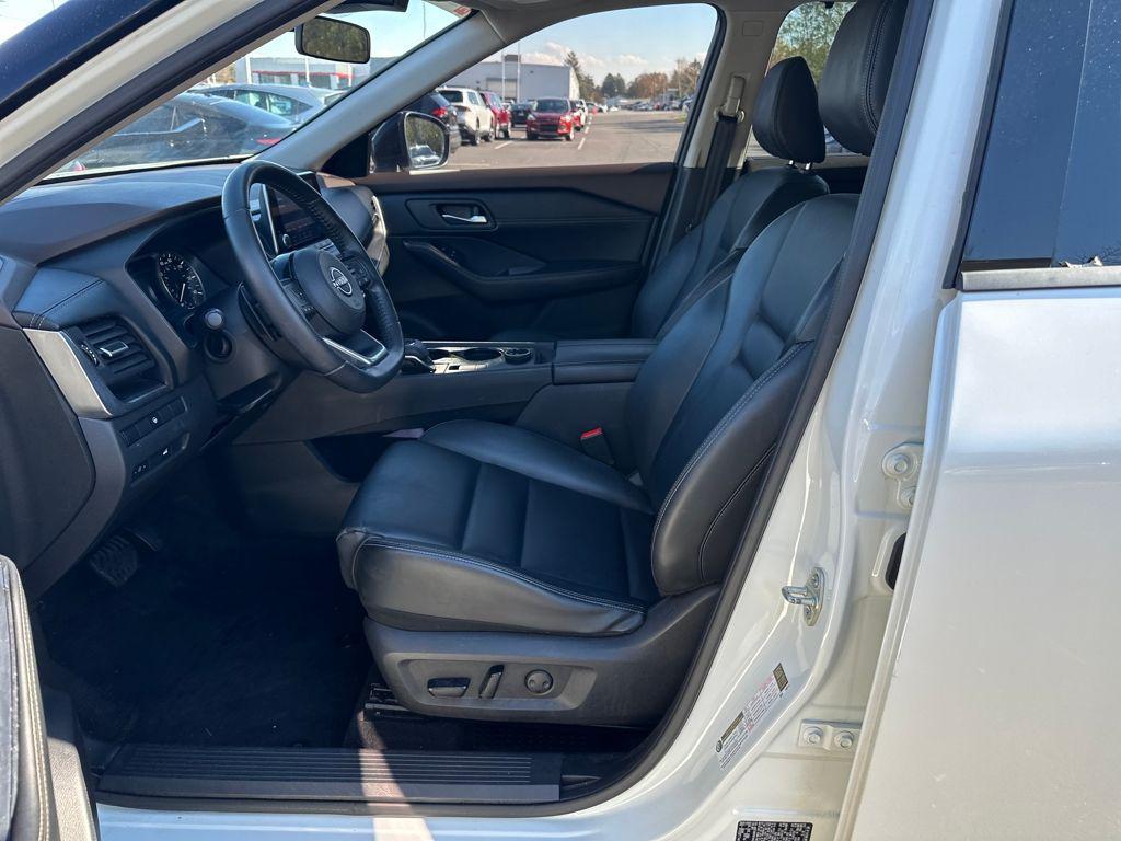 used 2023 Nissan Rogue car, priced at $21,488