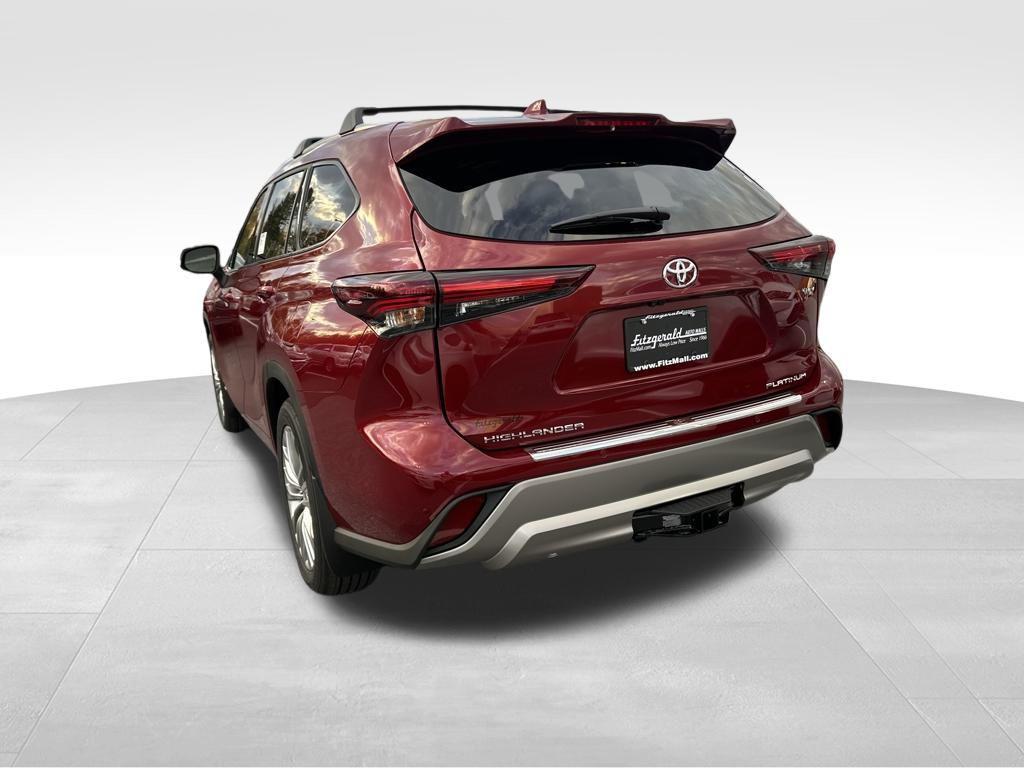 new 2026 Toyota Highlander Hybrid car, priced at $57,212