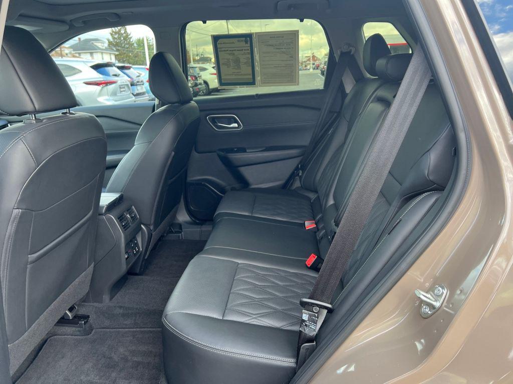 used 2024 Nissan Rogue car, priced at $30,888