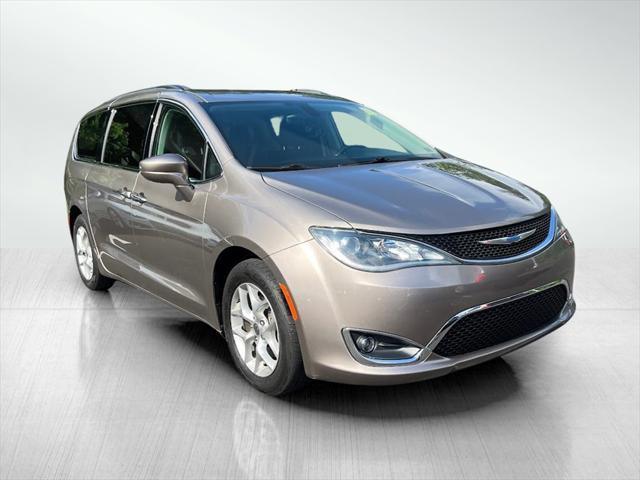 used 2018 Chrysler Pacifica car, priced at $16,888
