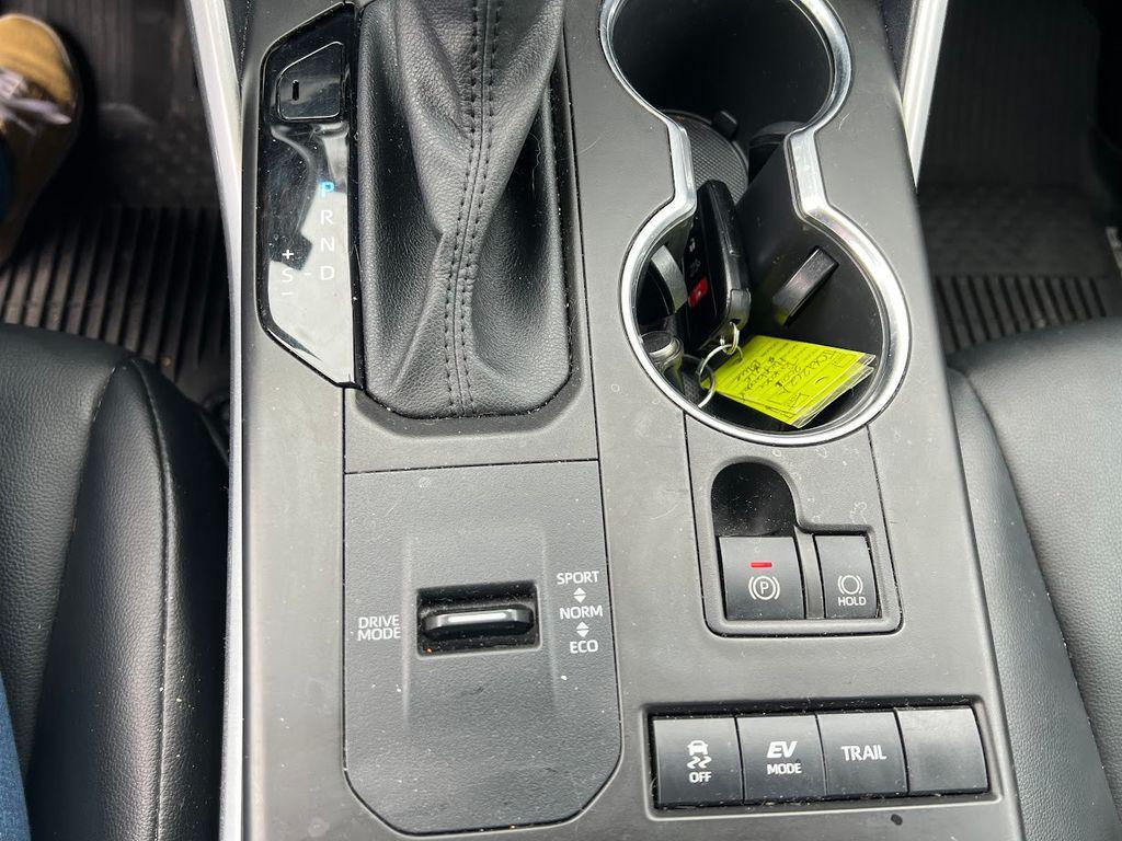 used 2021 Toyota Highlander Hybrid car, priced at $34,788
