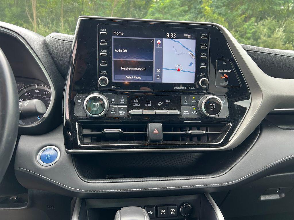 used 2021 Toyota Highlander Hybrid car, priced at $34,788