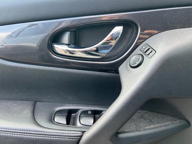 used 2018 Nissan Rogue car, priced at $12,488