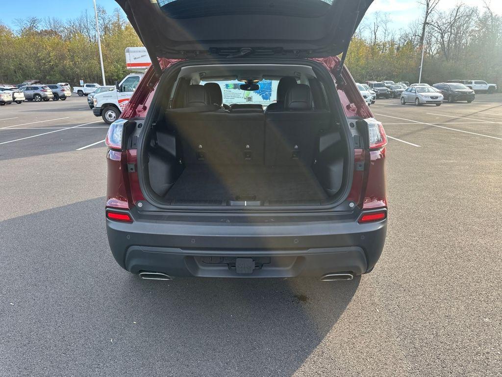 used 2020 Jeep Cherokee car, priced at $14,988