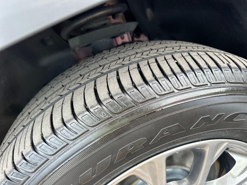 used 2020 Jeep Cherokee car, priced at $14,988