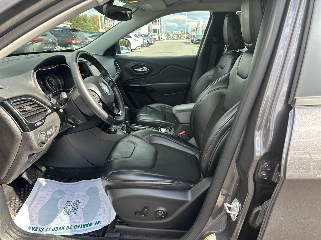 used 2020 Jeep Cherokee car, priced at $18,688