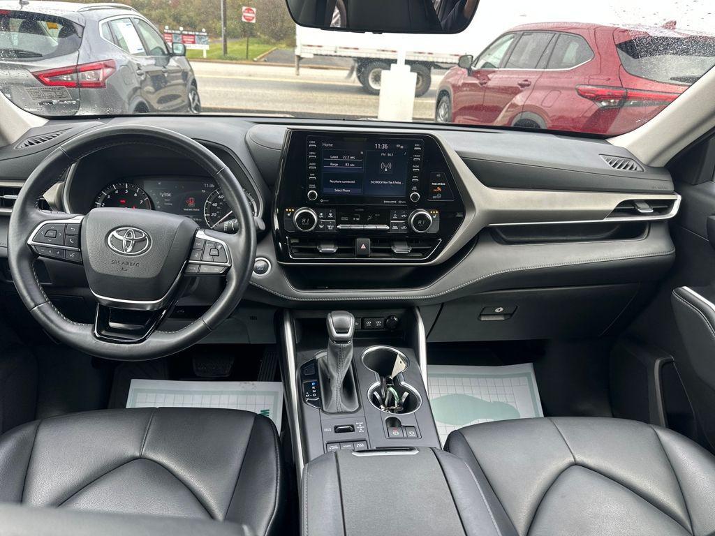 used 2021 Toyota Highlander car, priced at $27,988