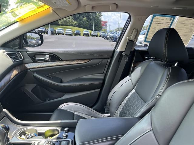 used 2016 Nissan Maxima car, priced at $17,988