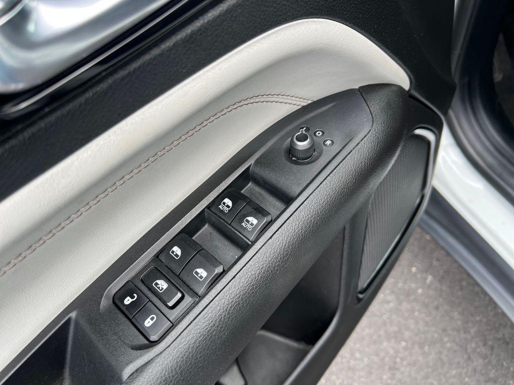 used 2024 Jeep Compass car, priced at $22,488