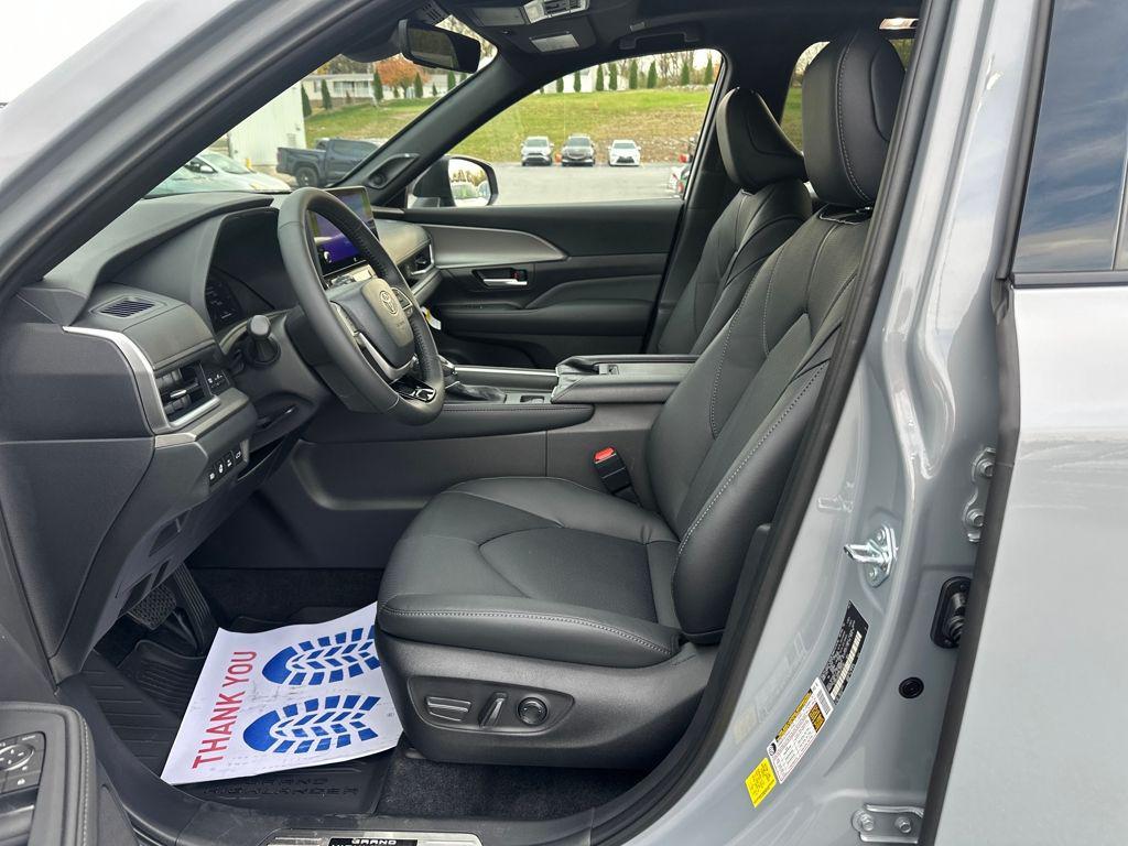 new 2026 Toyota Grand Highlander car, priced at $57,448