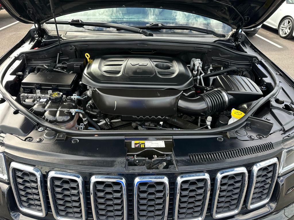 used 2021 Jeep Grand Cherokee car, priced at $20,888