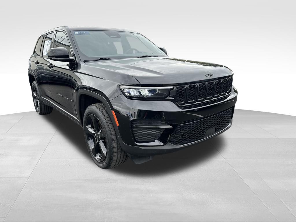 used 2023 Jeep Grand Cherokee car, priced at $32,888
