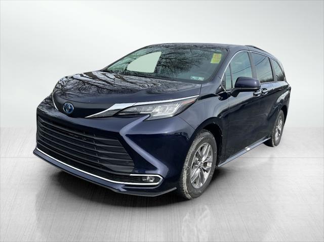 used 2023 Toyota Sienna car, priced at $43,488