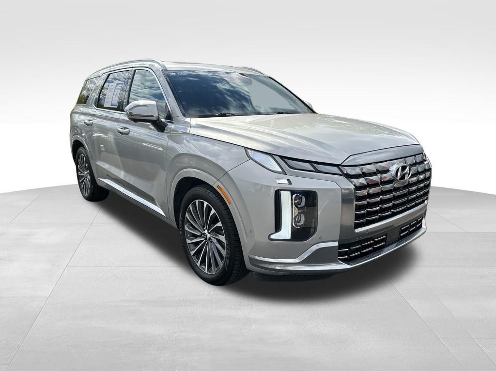 used 2024 Hyundai Palisade car, priced at $38,888
