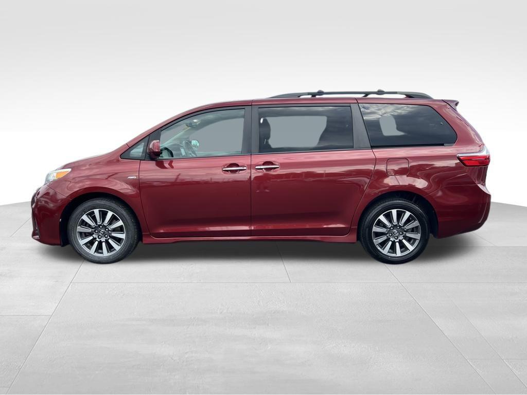 used 2018 Toyota Sienna car, priced at $27,888