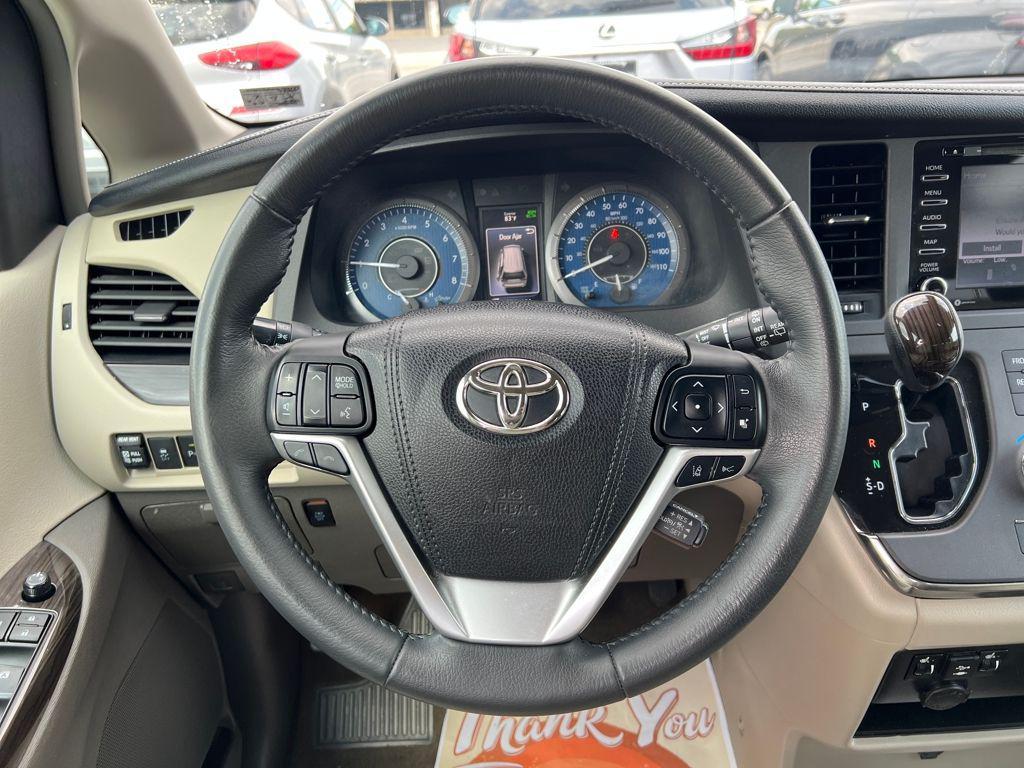 used 2018 Toyota Sienna car, priced at $27,888