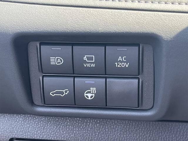 new 2025 Toyota Highlander Hybrid car, priced at $57,826