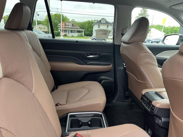 new 2025 Toyota Grand Highlander car, priced at $57,108