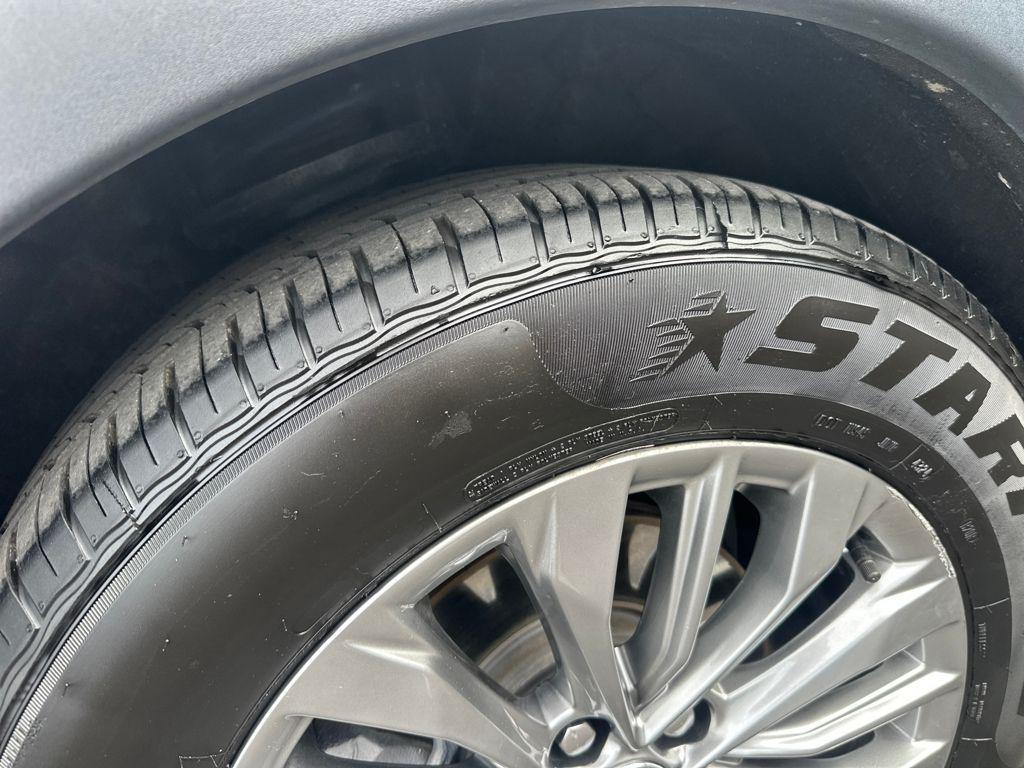 used 2024 Cadillac XT4 car, priced at $31,488