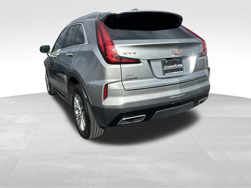 used 2024 Cadillac XT4 car, priced at $31,488