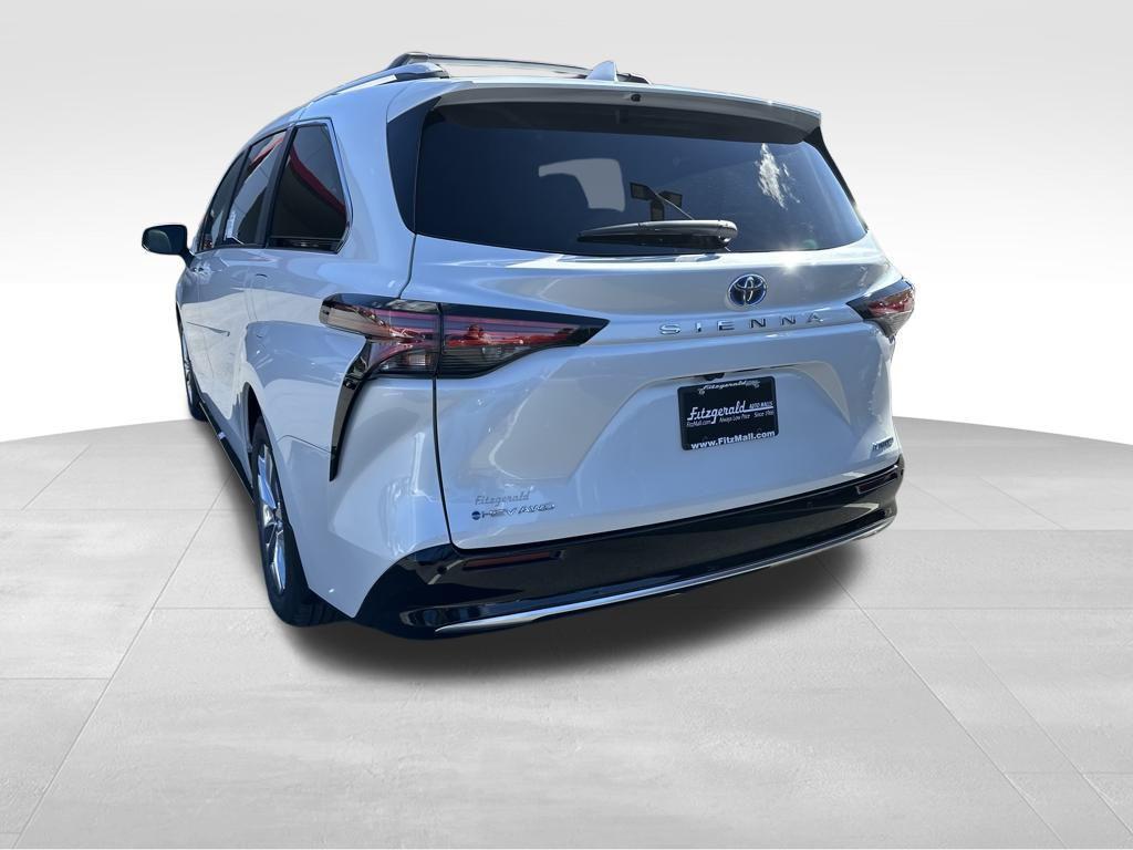 new 2025 Toyota Sienna car, priced at $55,134