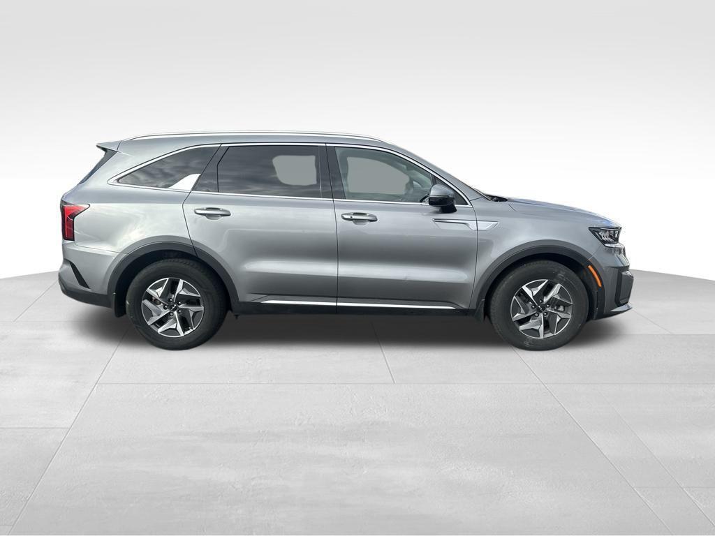 used 2022 Kia Sorento Hybrid car, priced at $23,488
