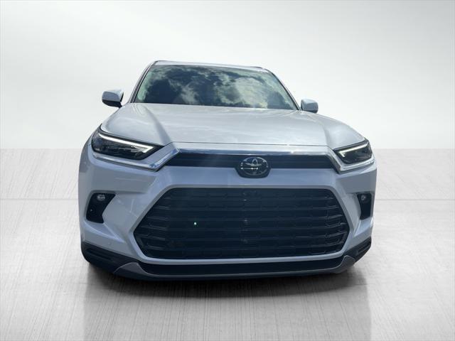 new 2025 Toyota Highlander car, priced at $56,842