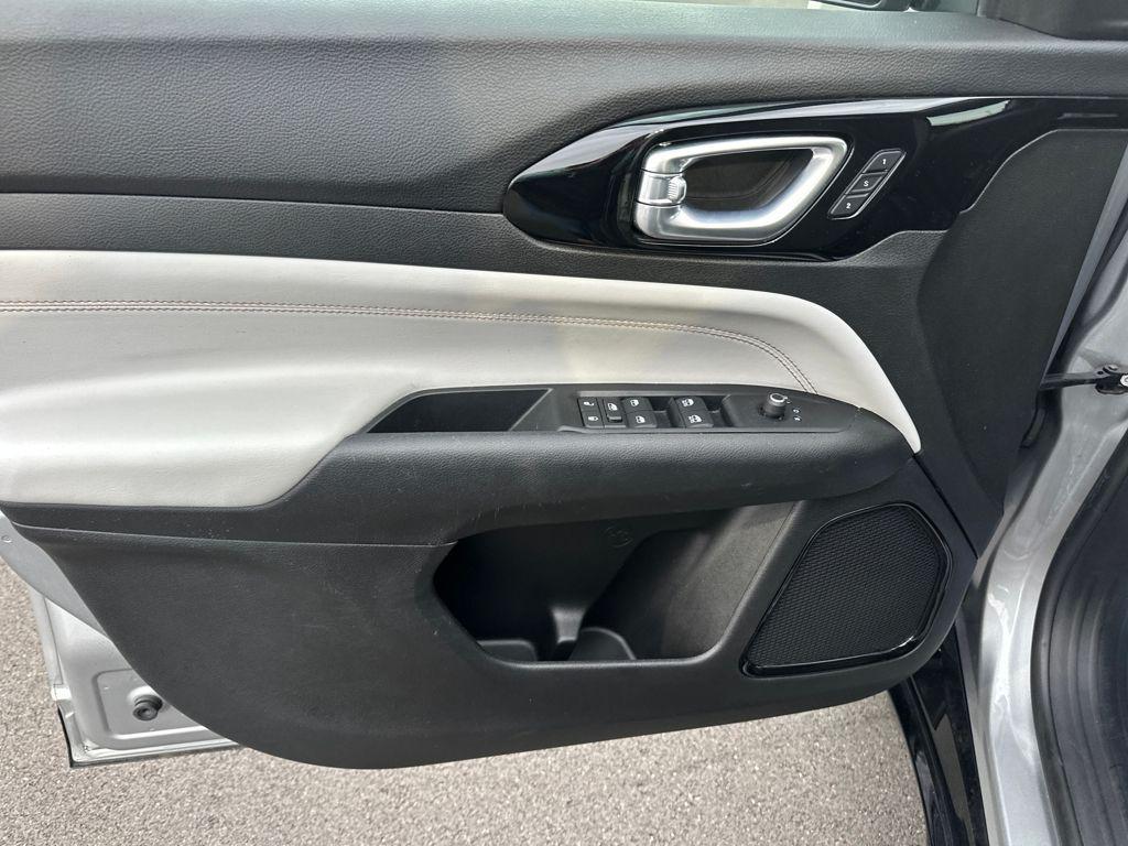 used 2022 Jeep Compass car, priced at $21,488