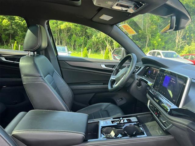 used 2024 Volkswagen Atlas Cross Sport car, priced at $39,988