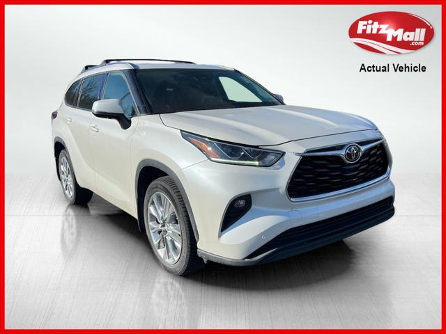 used 2020 Toyota Highlander car, priced at $31,488