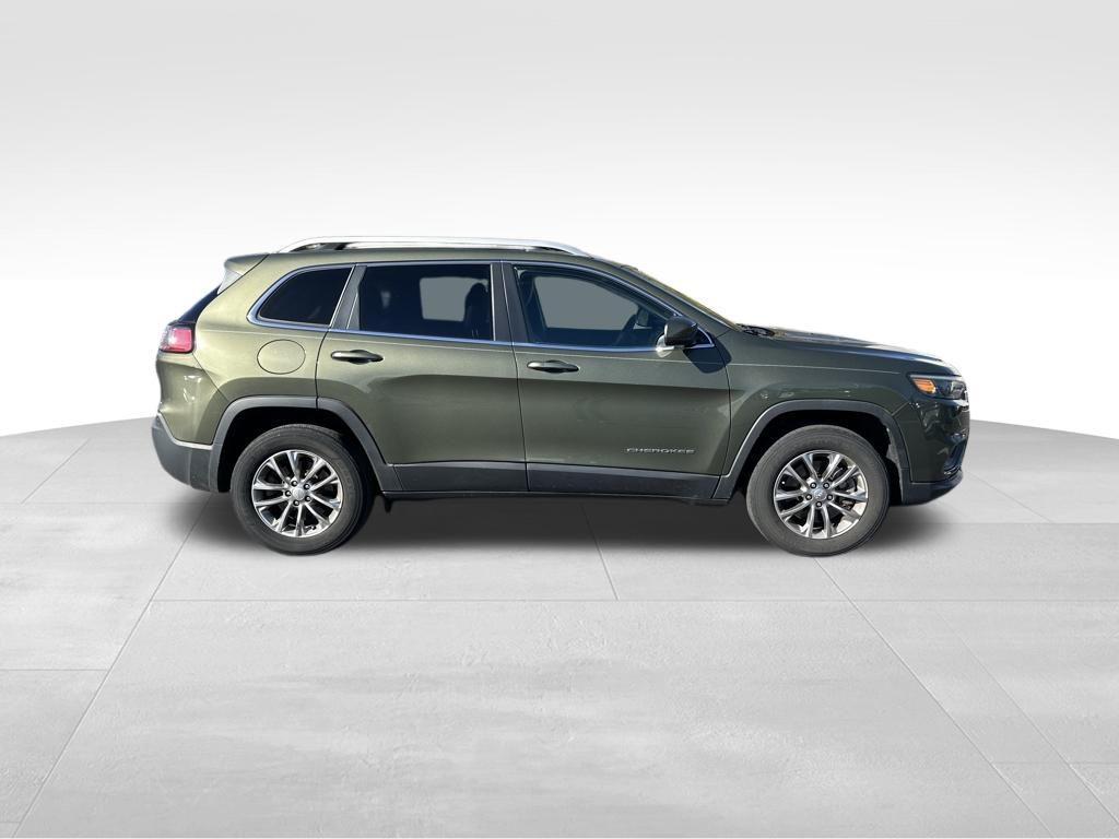 used 2020 Jeep Cherokee car, priced at $17,388