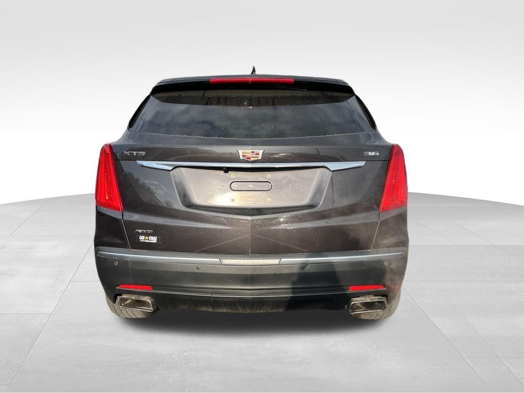 used 2018 Cadillac XT5 car, priced at $25,888
