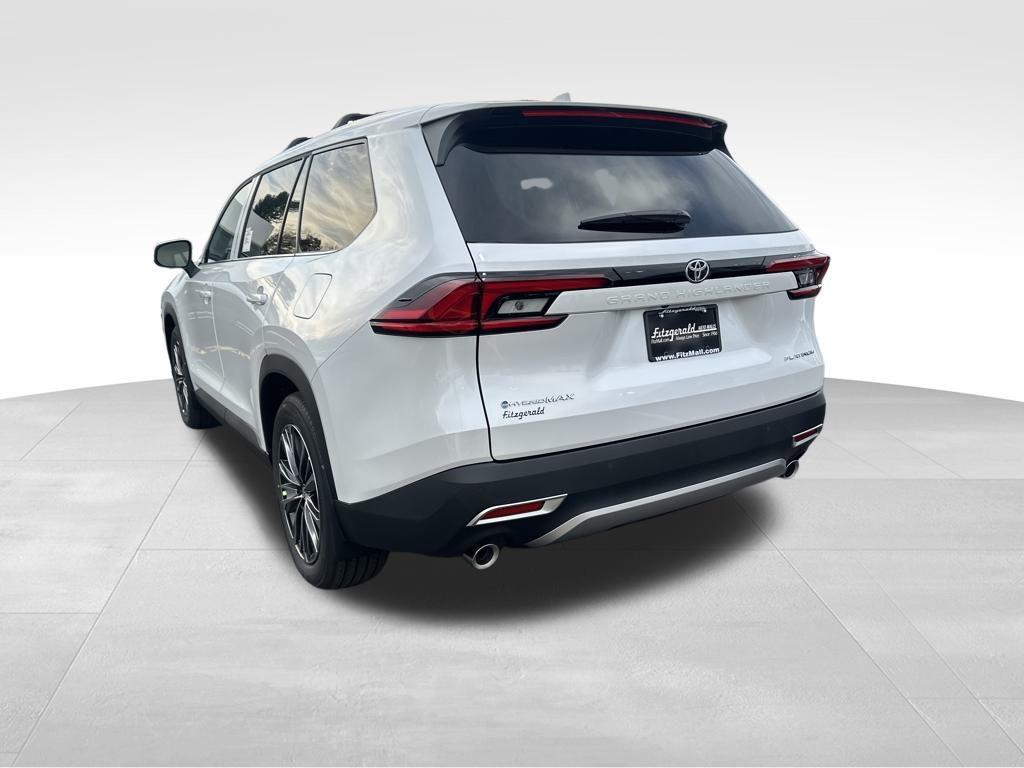 new 2026 Toyota Grand Highlander Hybrid car, priced at $61,678