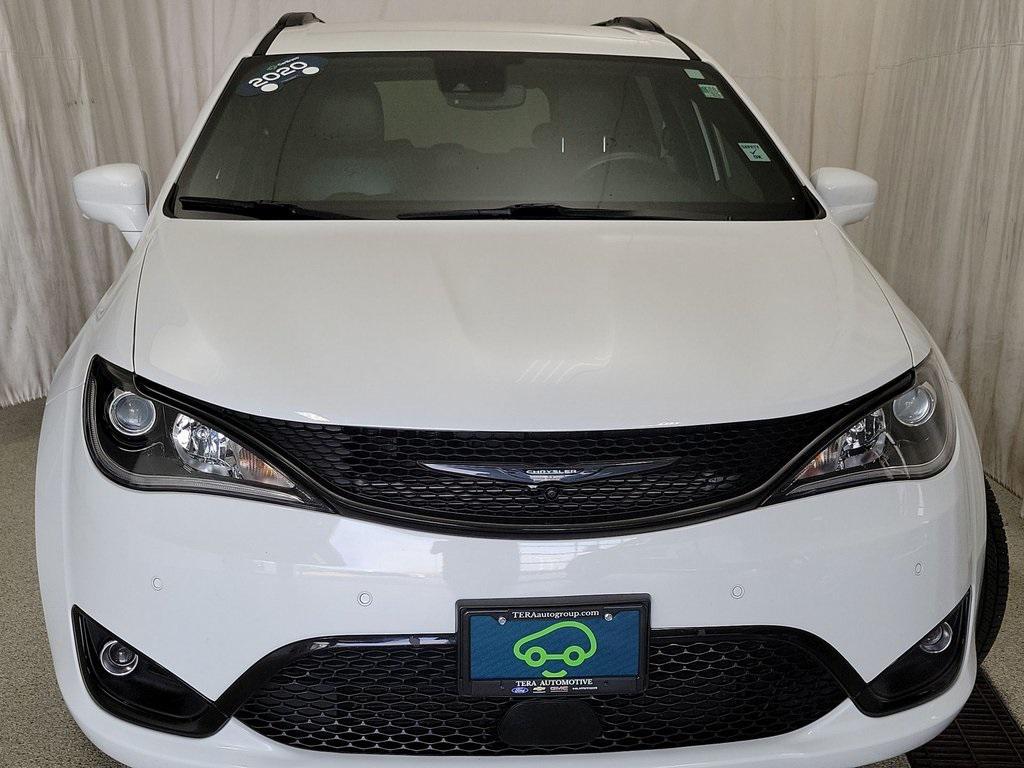used 2020 Chrysler Pacifica car, priced at $28,999