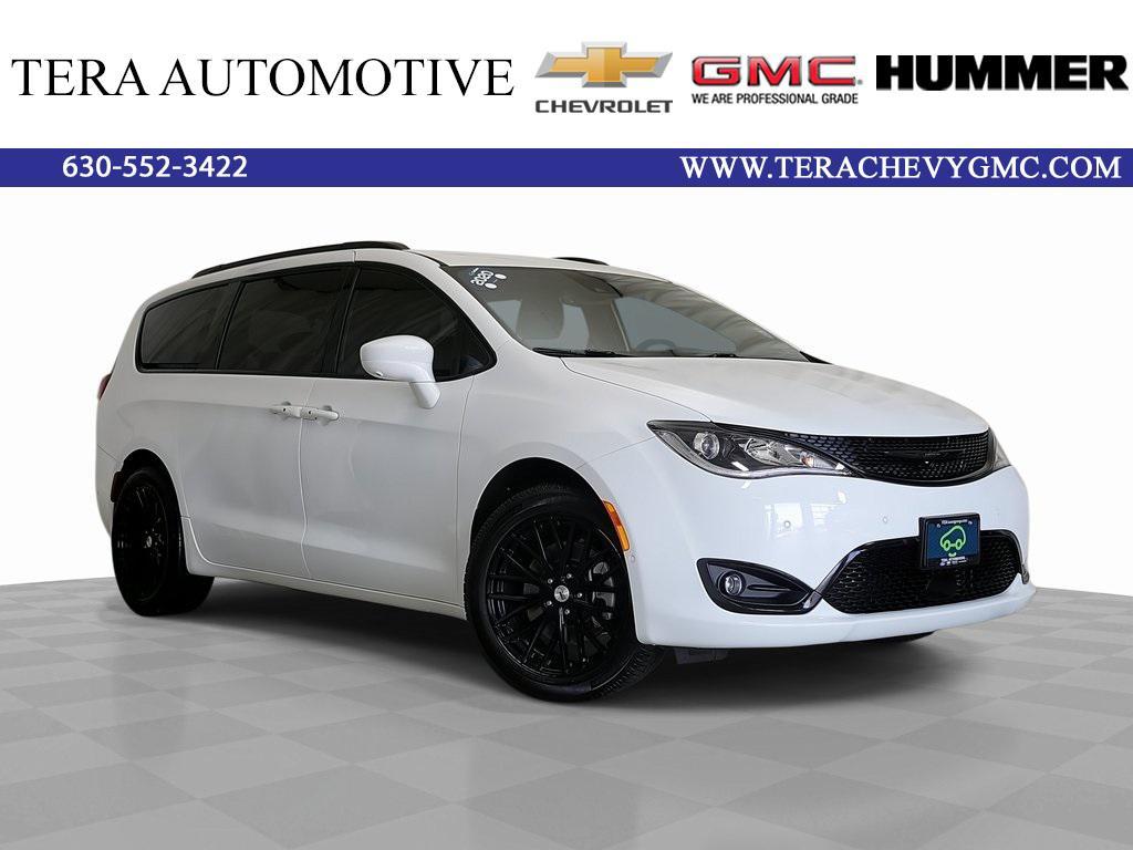 used 2020 Chrysler Pacifica car, priced at $28,999