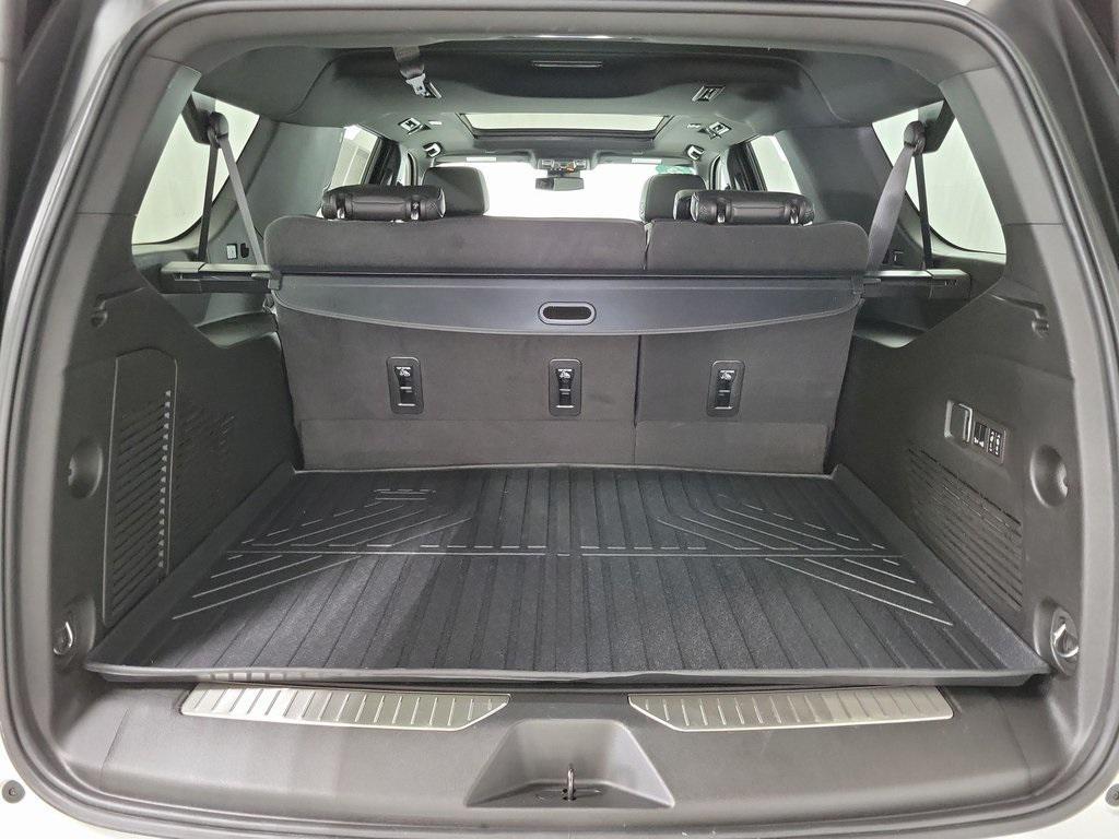 used 2023 Chevrolet Suburban car, priced at $62,888