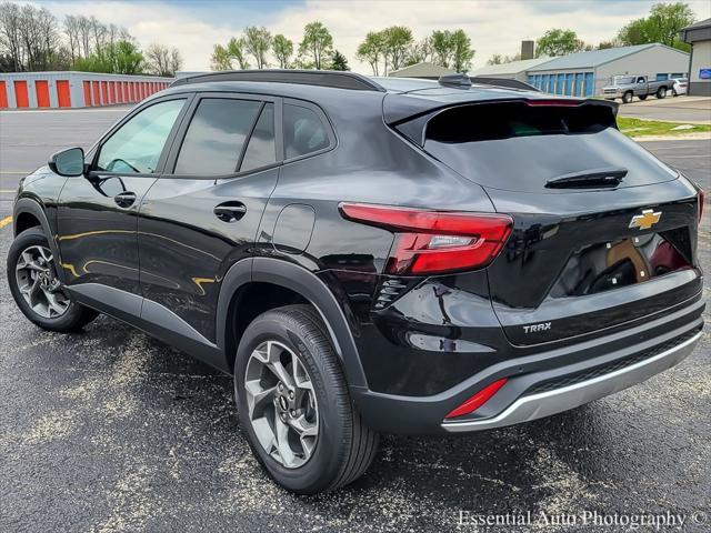 new 2025 Chevrolet Trax car, priced at $25,000