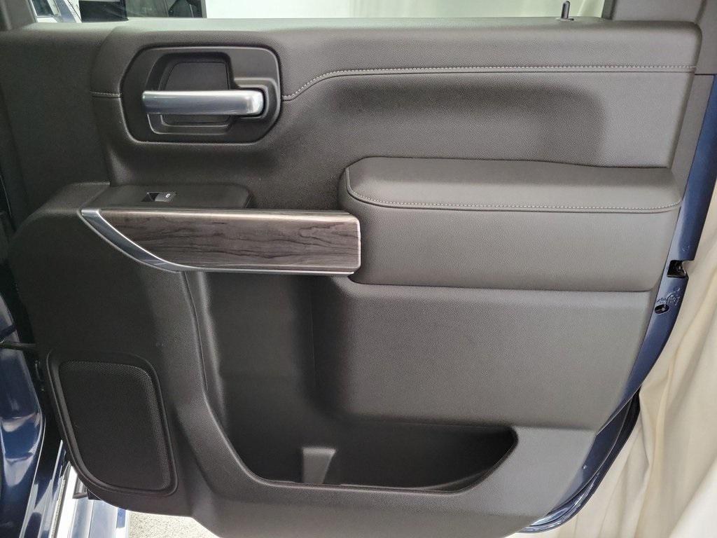 used 2022 Chevrolet Silverado 2500 car, priced at $53,188