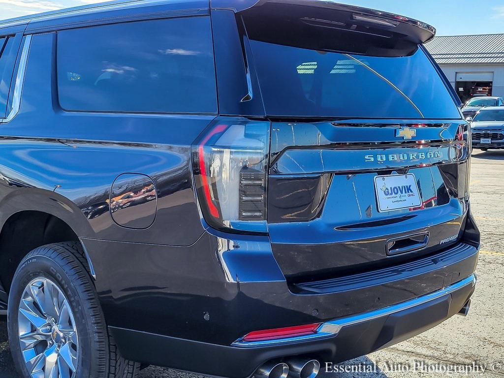 new 2025 Chevrolet Suburban car, priced at $76,000
