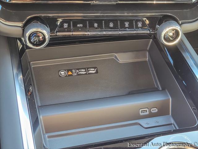 new 2025 Chevrolet Suburban car, priced at $78,100