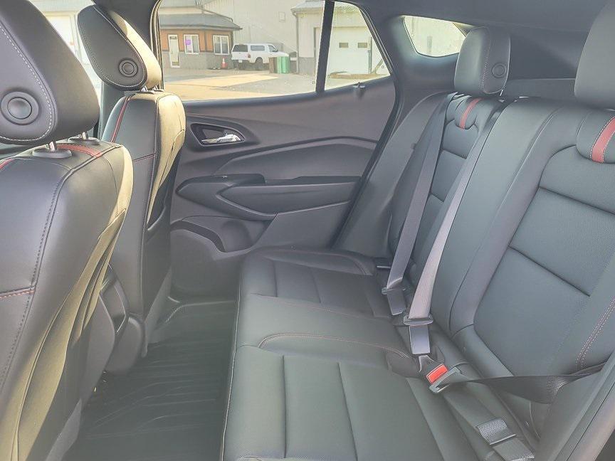 new 2025 Chevrolet Trax car, priced at $27,200