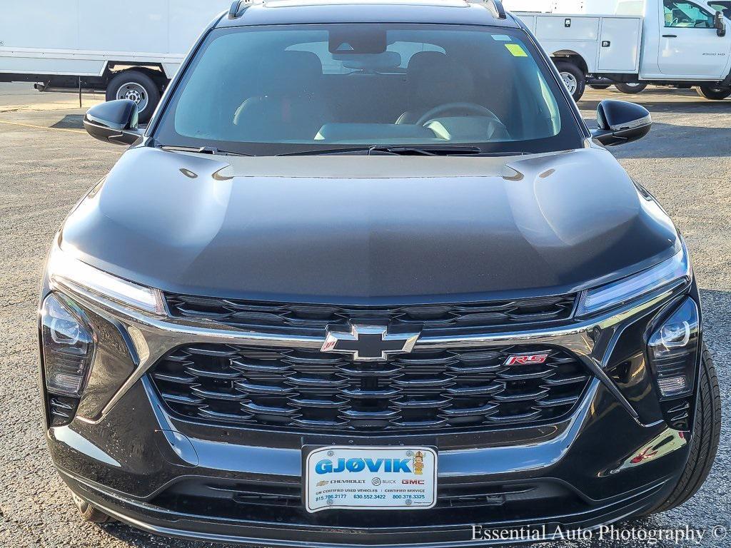 new 2025 Chevrolet Trax car, priced at $27,200